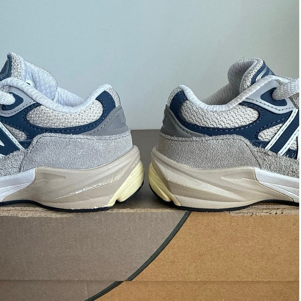 New Balance 990 V6 Grey/Blue Toddler Sneakers- SZ 7.5 C - Picture 7 of 13